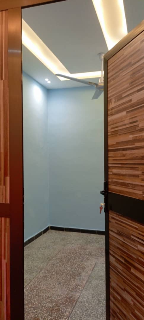 Photo 5